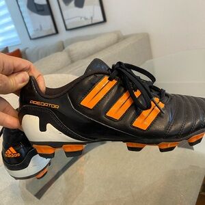 Adidas predator soccer shoes for boys
